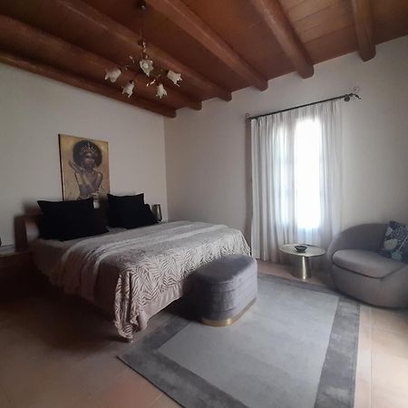 Villa Archontiko 卡米拉日 外观 照片