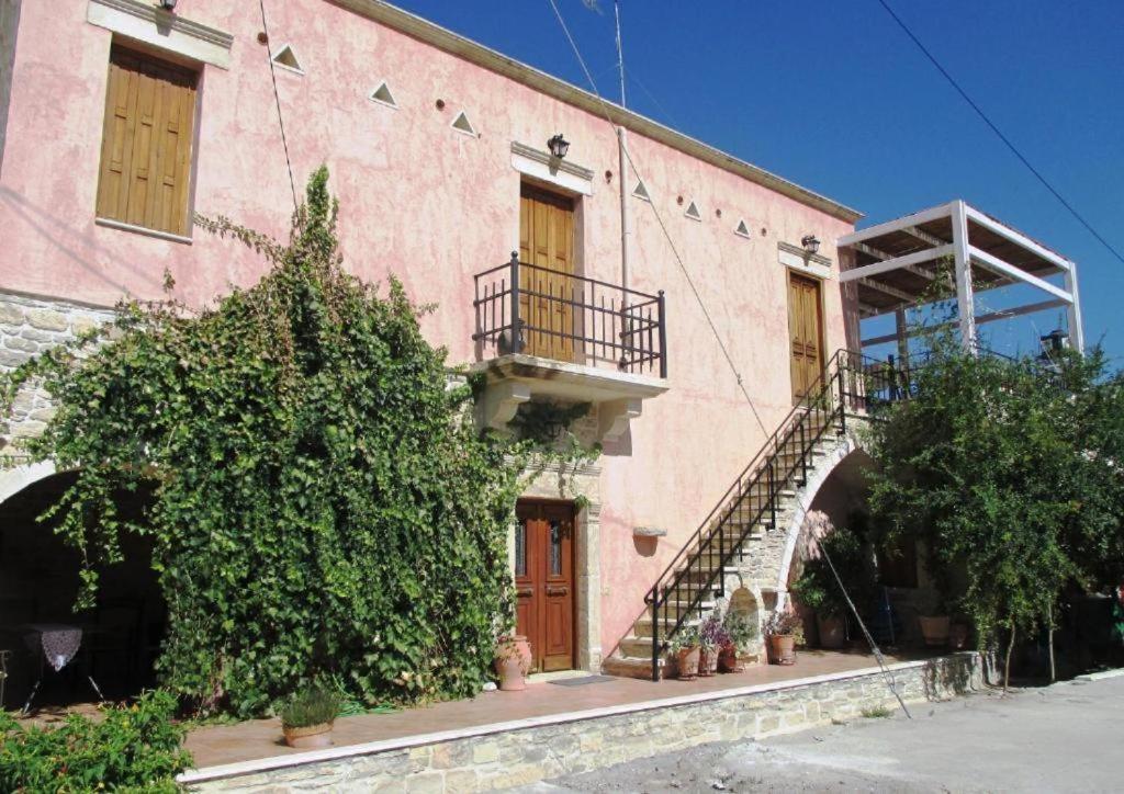 Villa Archontiko 卡米拉日 外观 照片